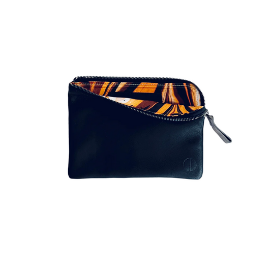 Foto de un sobre multiusos Negro y cierre